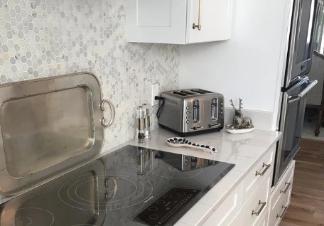 backsplash tile in kitchen